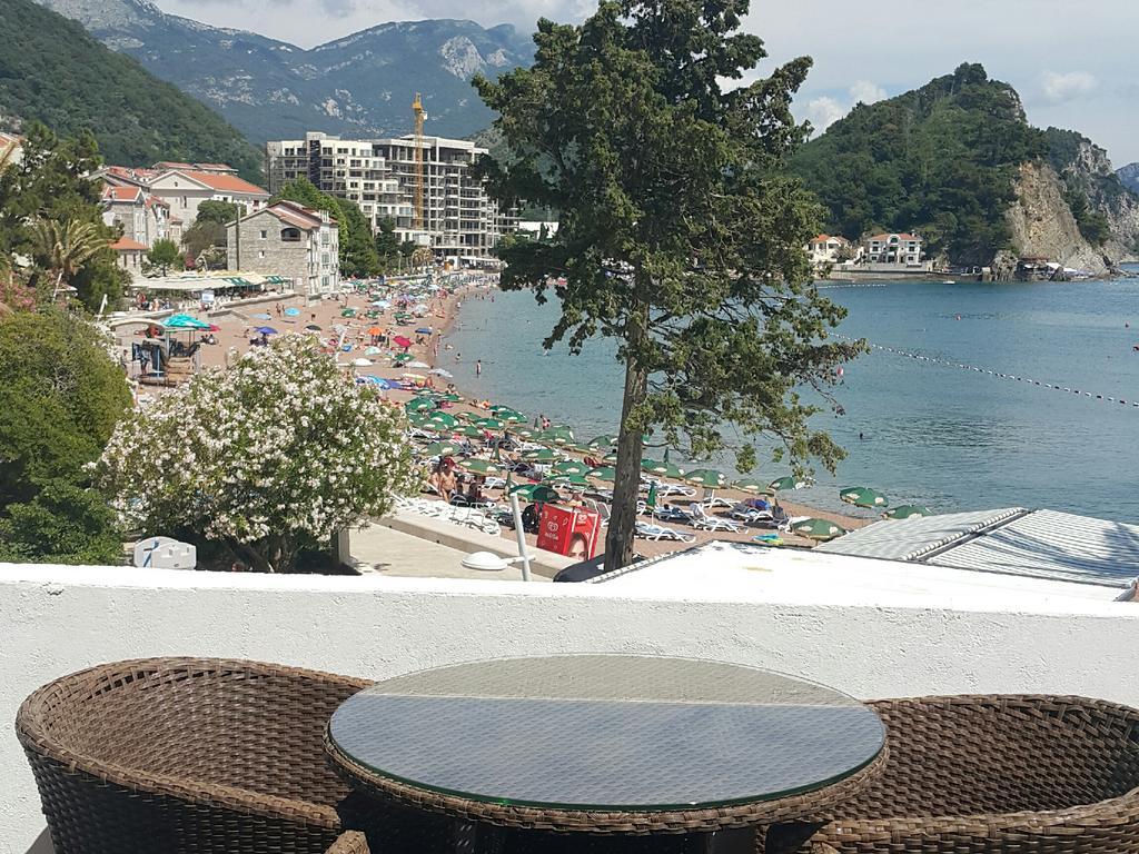 Apartments Mtv Petrovac Kültér fotó