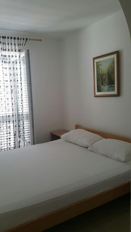Apartments Mtv Petrovac Kültér fotó